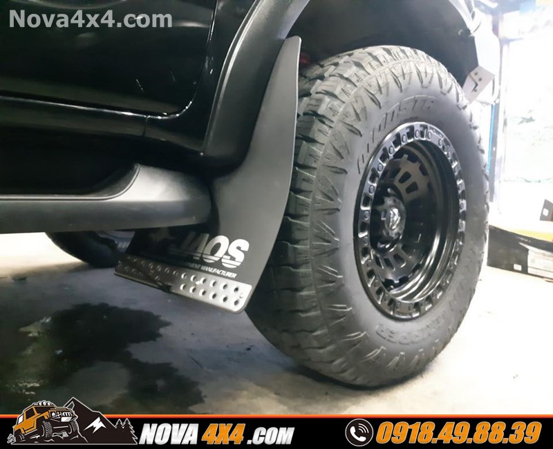 Hình ảnh xe bán tải Ford Ranger Biturbo 2019 độ mâm Fuel và lốp độ hàng hiệu USA cực đẹp