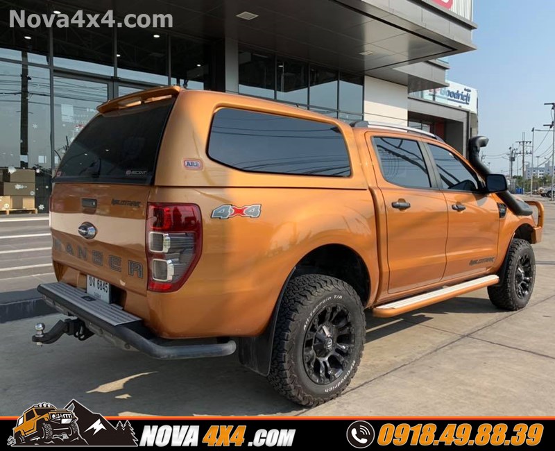 Nắp thùng xe bán tải CarryBoy Topflip danh cho Ford Ranger Wildtrak Mazda đang được yêu thích trên thị trường